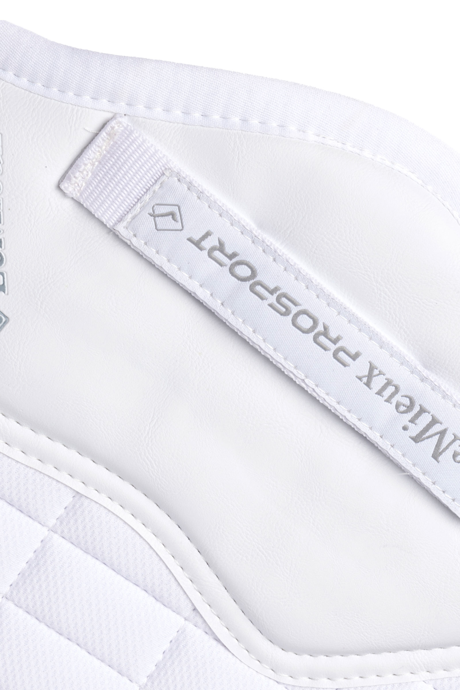 LeMieux Self-Cool Close Contact Saddle Pad