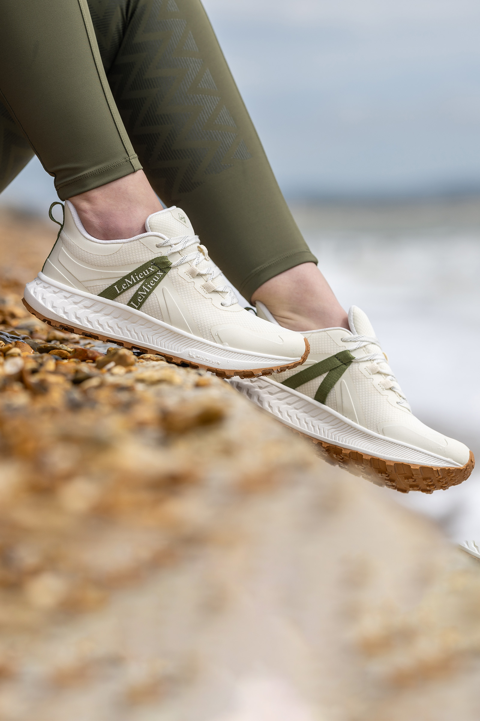 LeMieux Trax Waterproof Trainer