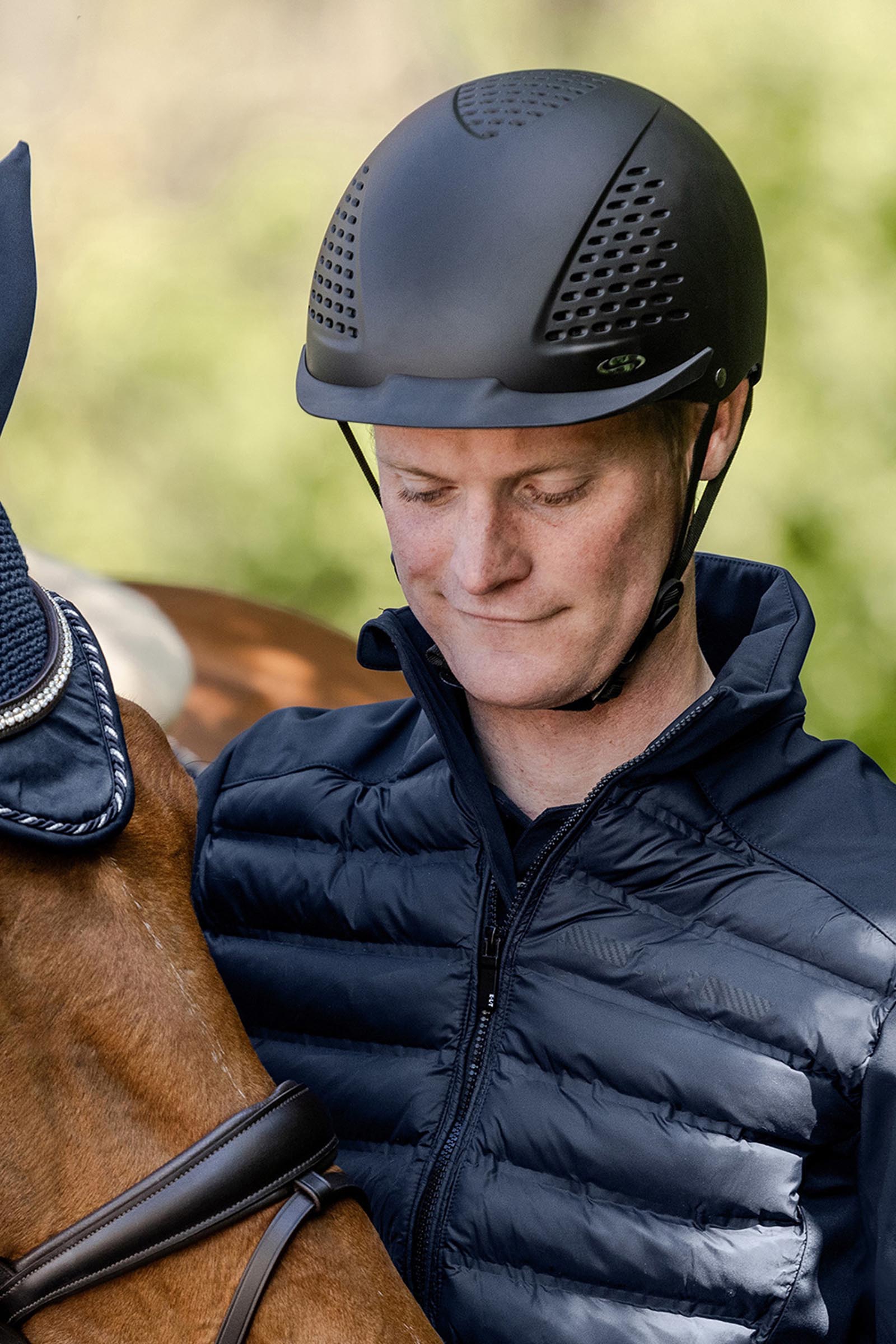 SWING H23 Classic Riding Helmet