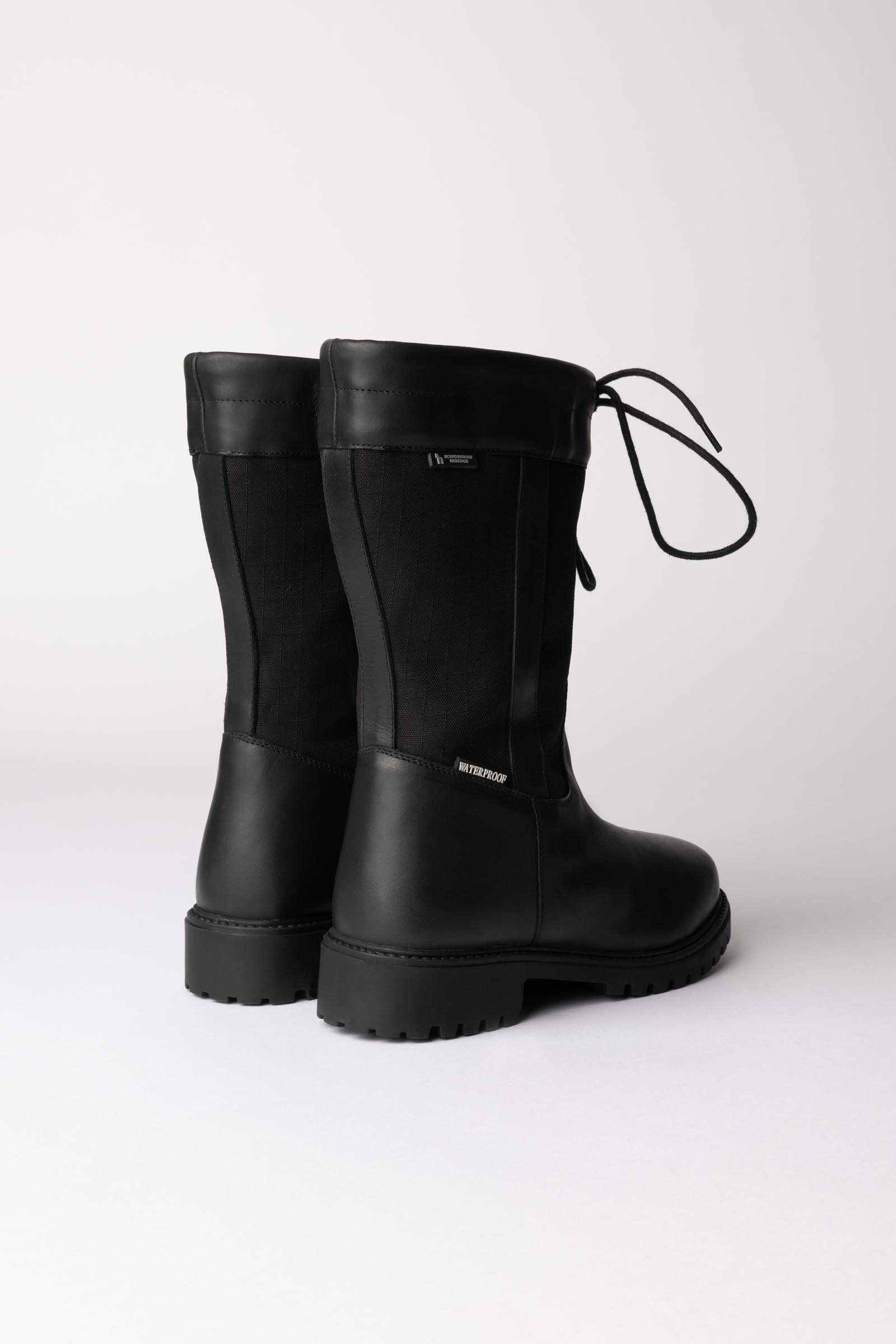 Horze York Waterproof Outdoor Boots With Mid Shaft