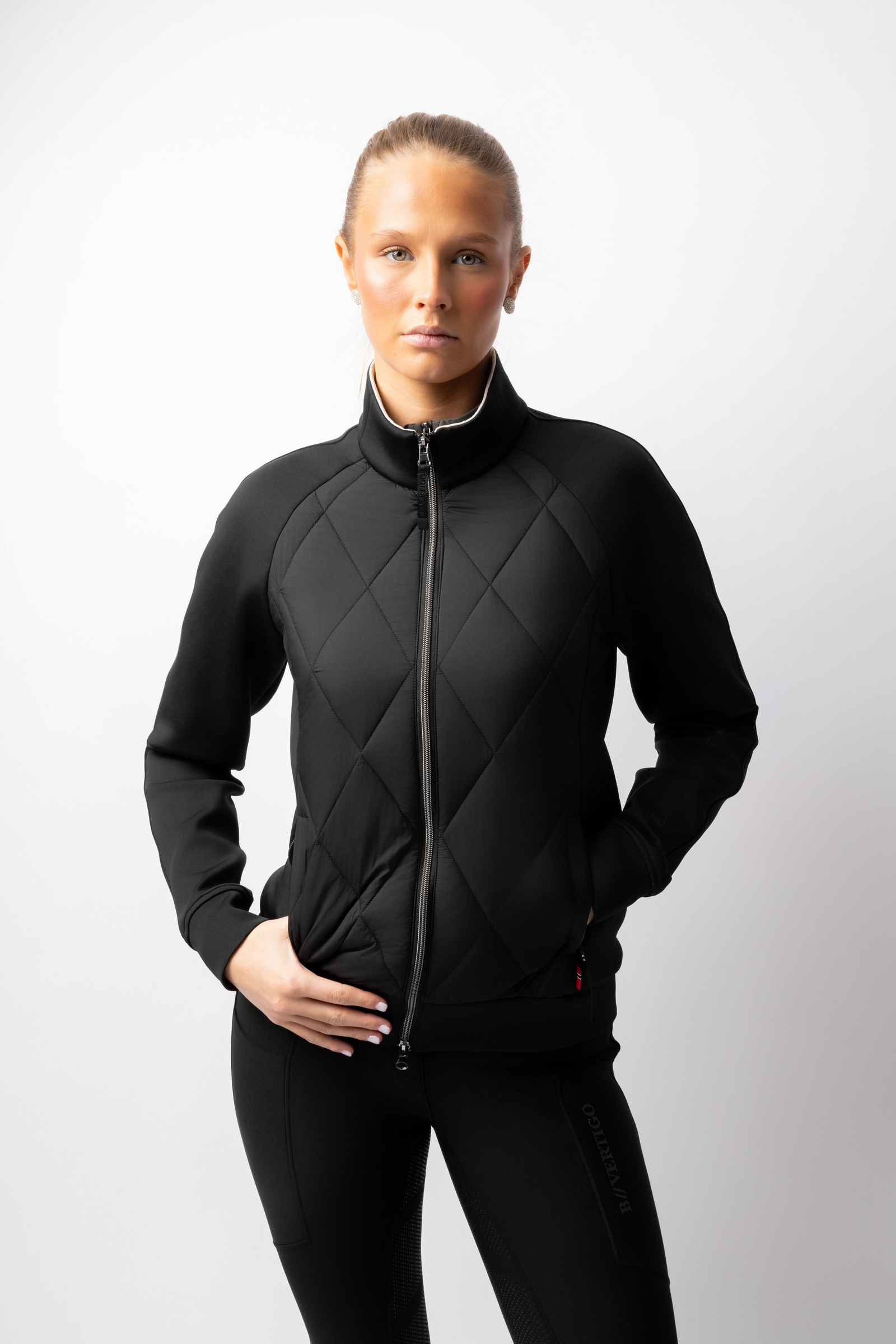 B Vertigo Agnetha Women&acute;s Hybrid Jacket
