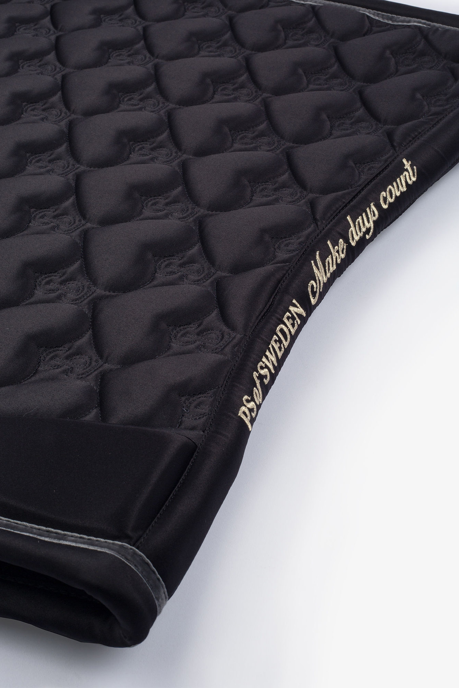 PS of Sweden Heart Jumping Saddle Pad