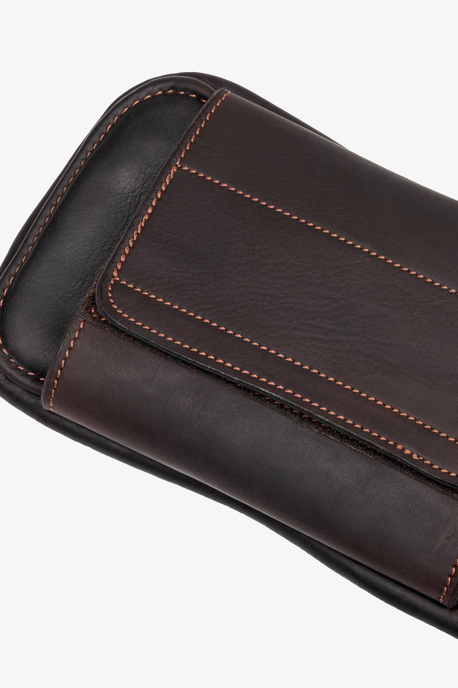 LeMieux Gel-Tek Anatomic Short Stud Girth with Magnet