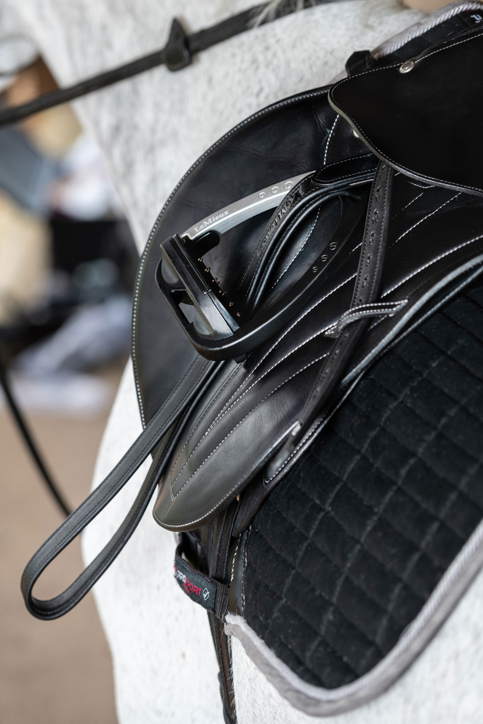 LeMieux Vector Stirrup Leathers