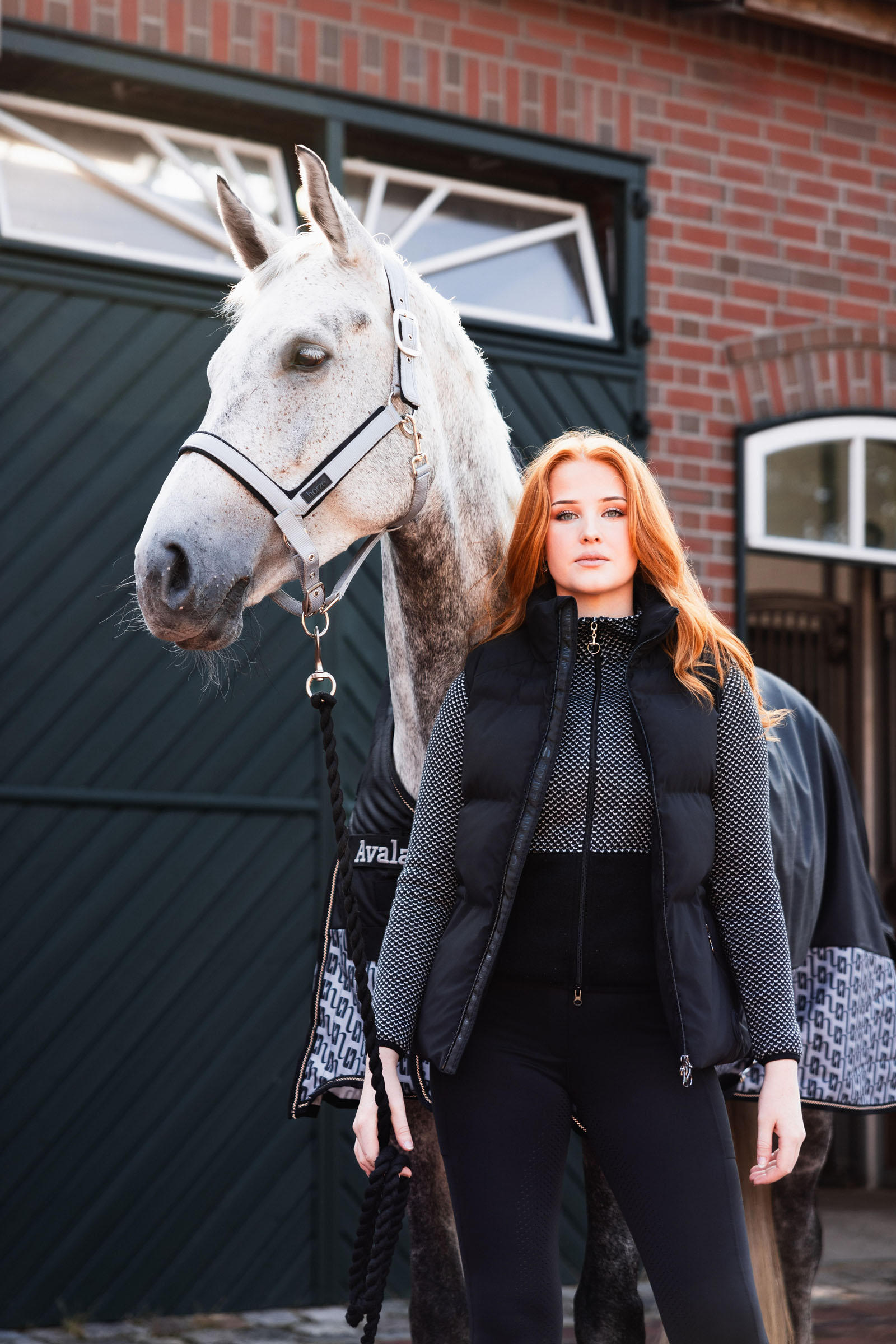 Horze Oona Women&acute;s Padded Riding Vest