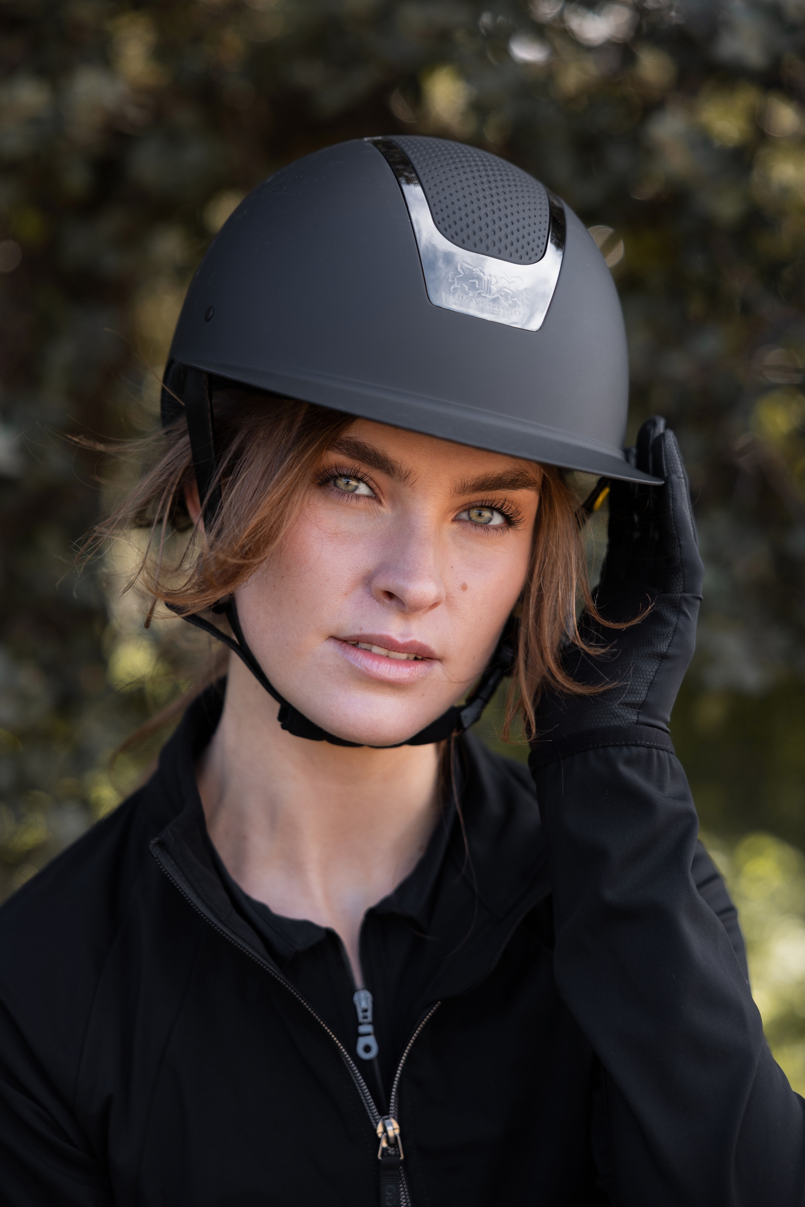 B Vertigo Majoris MIPS Technology II Riding Helmet
