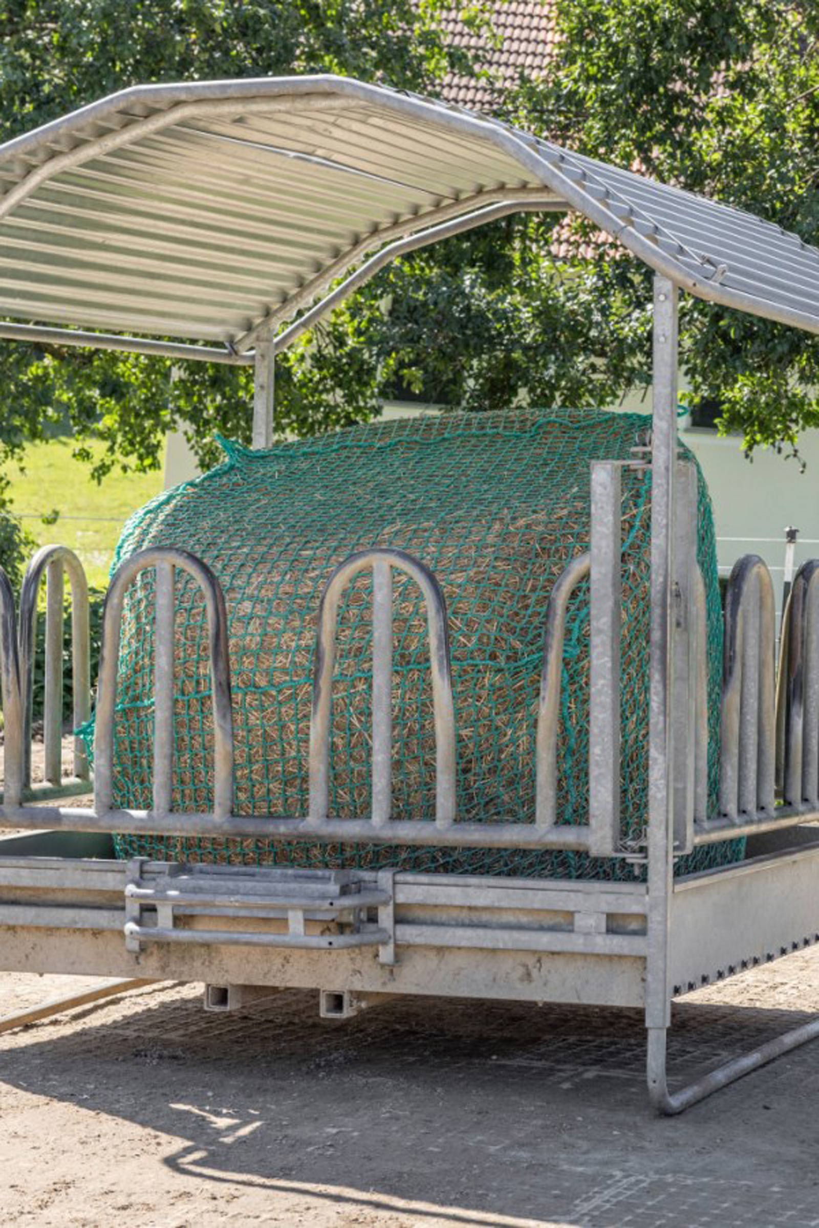 Kerbl Hay Net for Round Bales, hangable