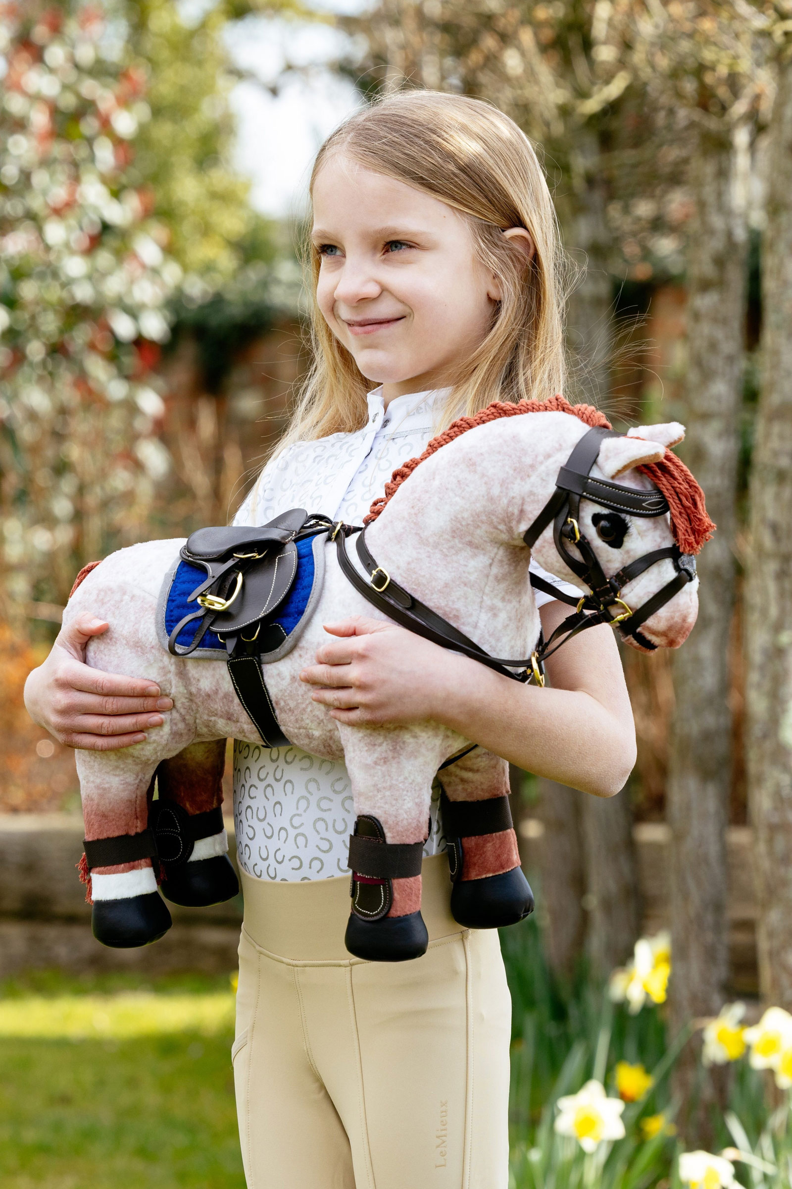 LeMieux Jumping Saddle & Stud Girth For Toy Pony