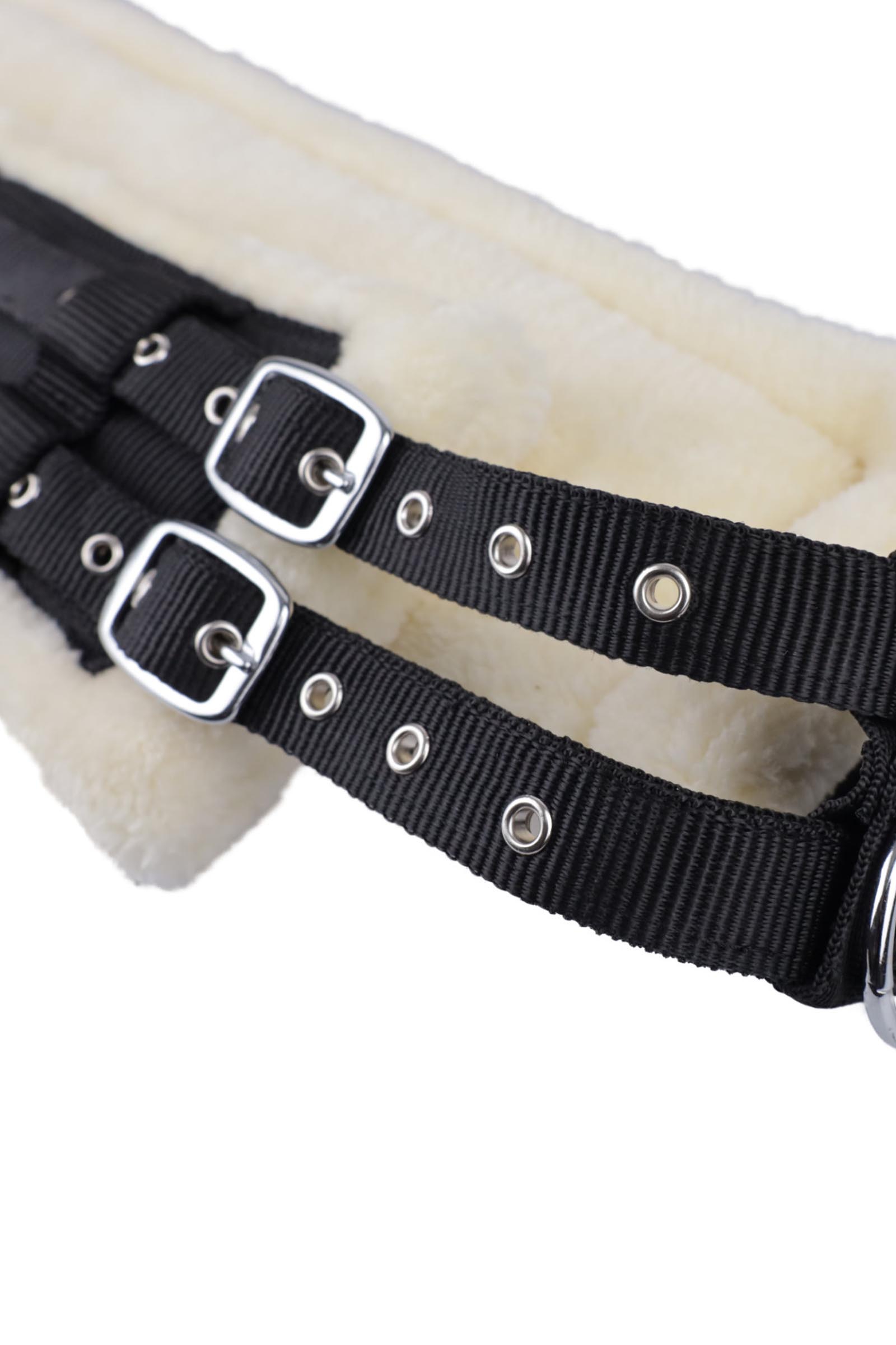 USG Lunging Girth W. Fake Fur Padding