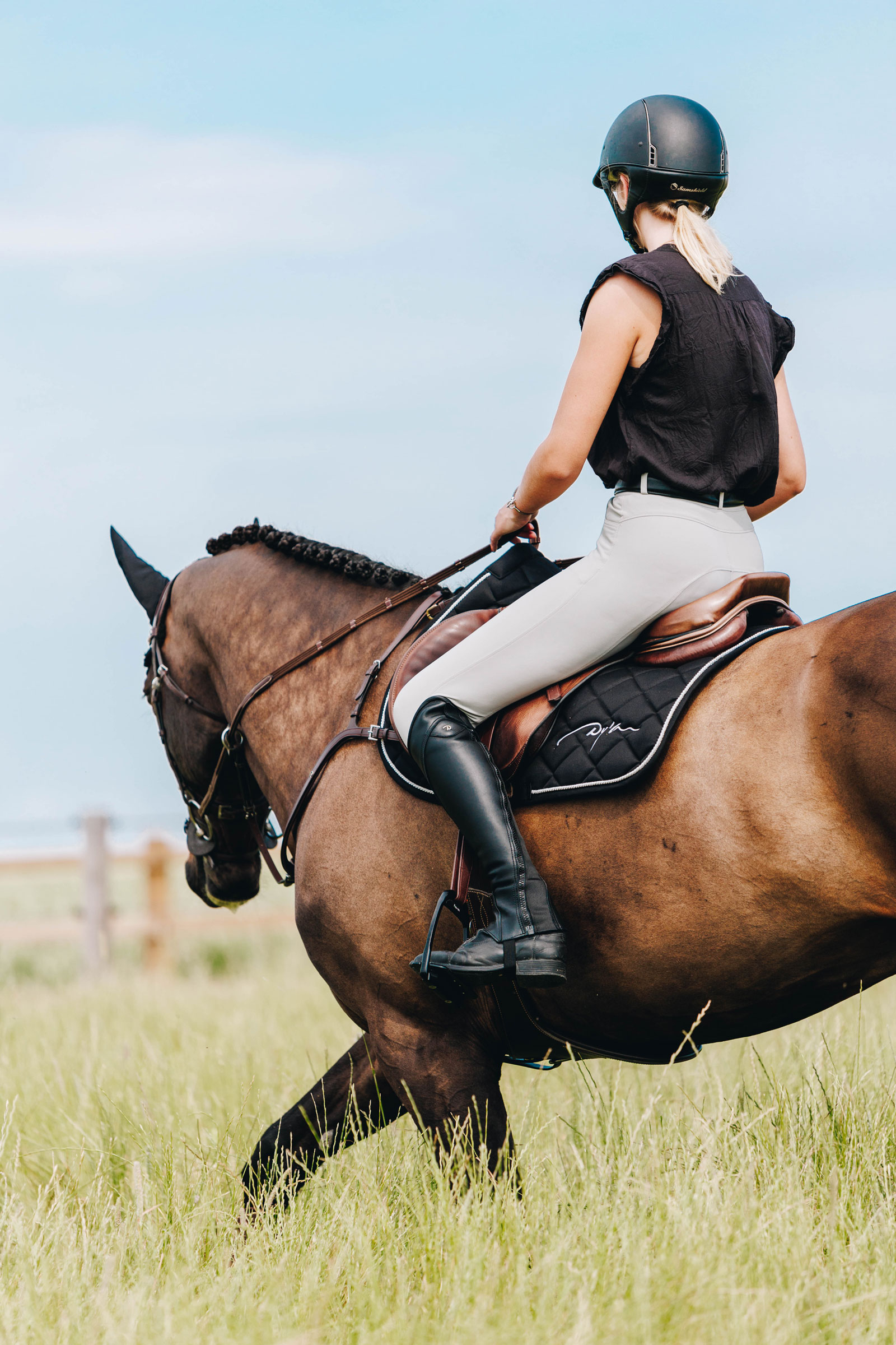 Dy'on Classic Comfort Half Chaps