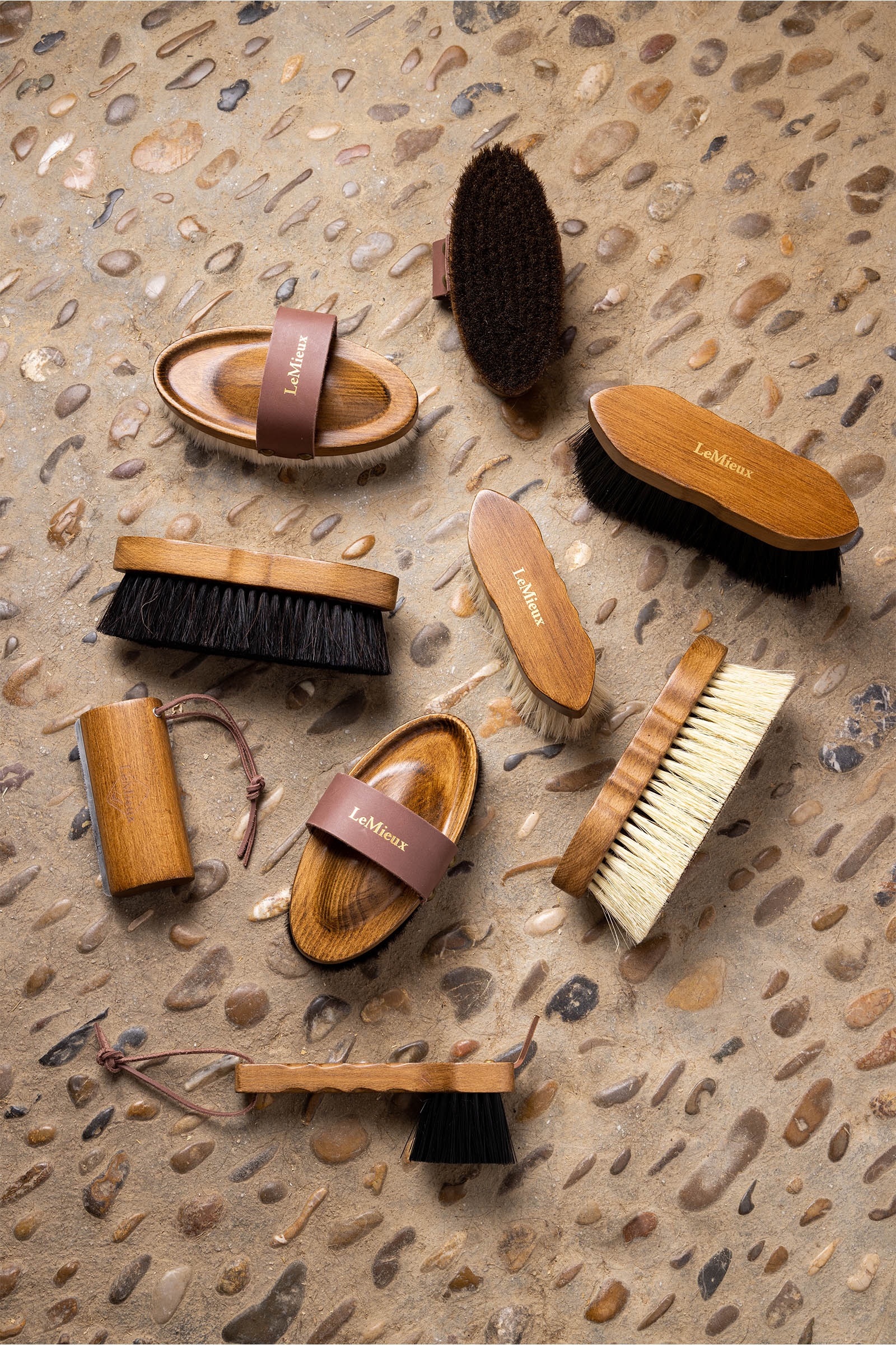 LeMieux Artisan Soft Speckled Brush