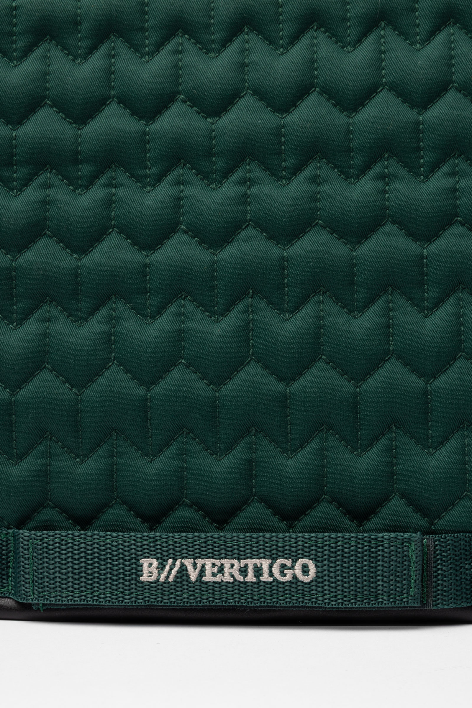 B Vertigo Fusion All Purpose Saddle Pad