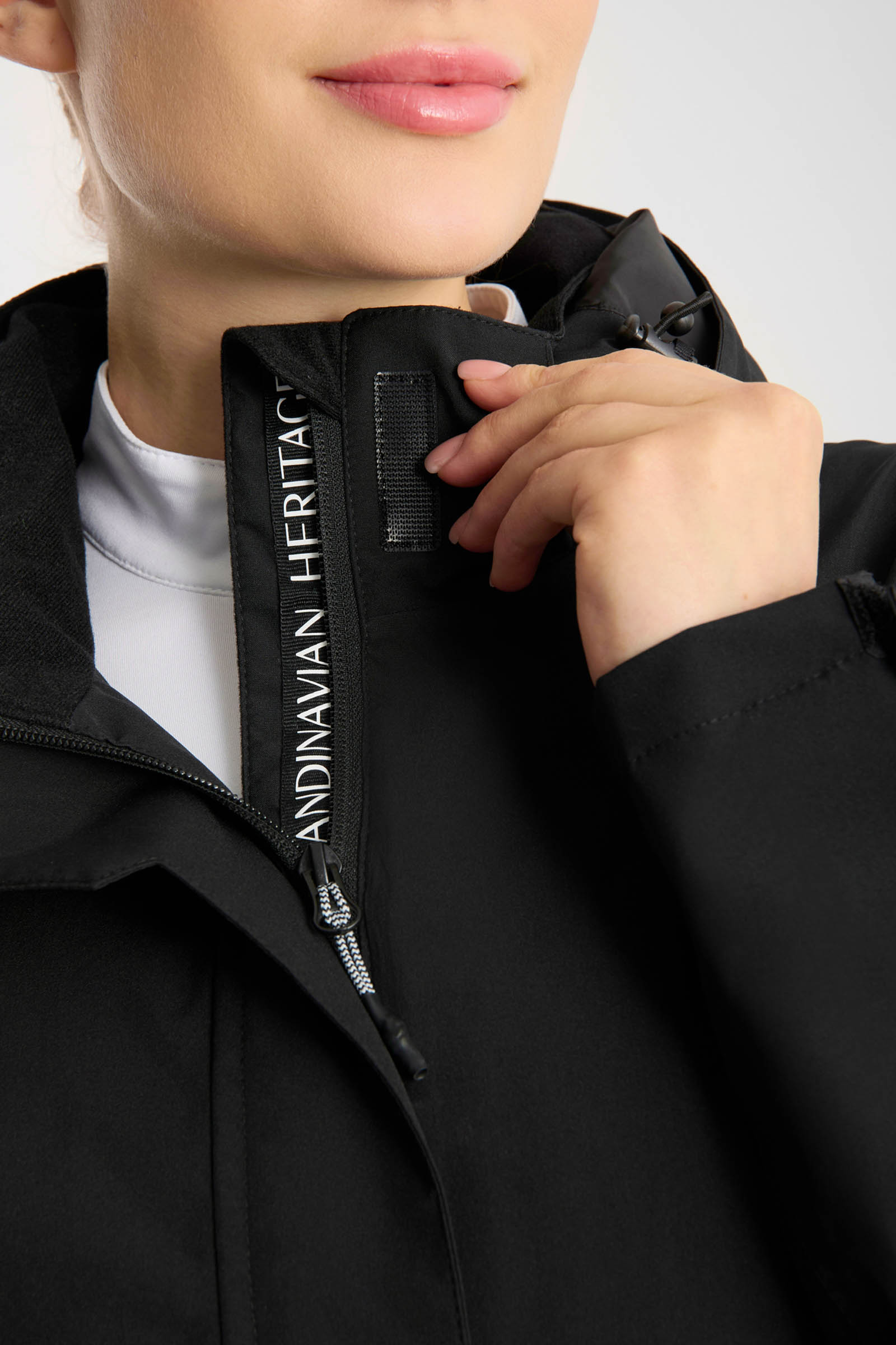 Horze Camila Women&acute;s Waterproof Jacket