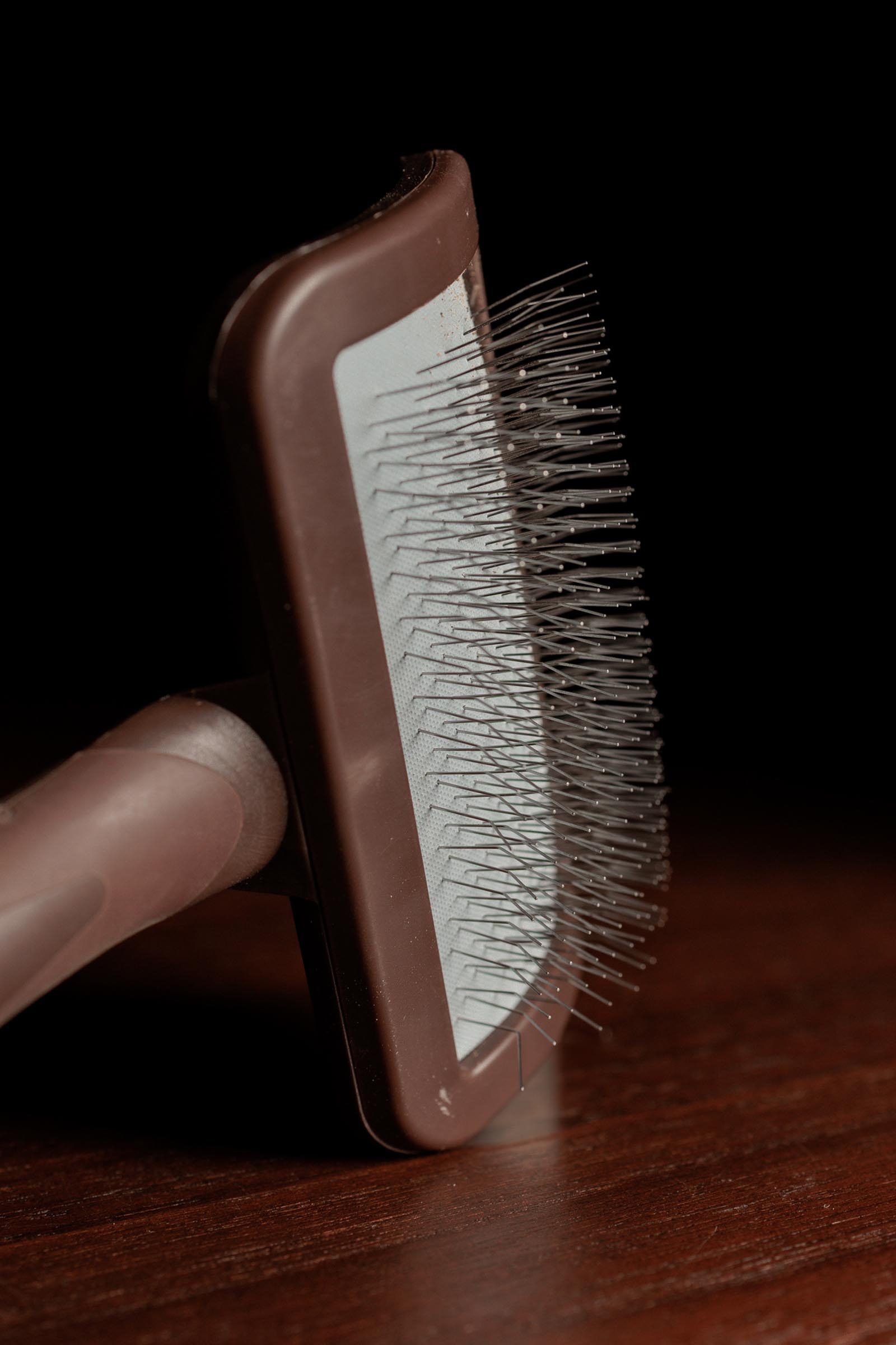 Grooming Deluxe Cleaning Brush For Hook-and-Loop Straps