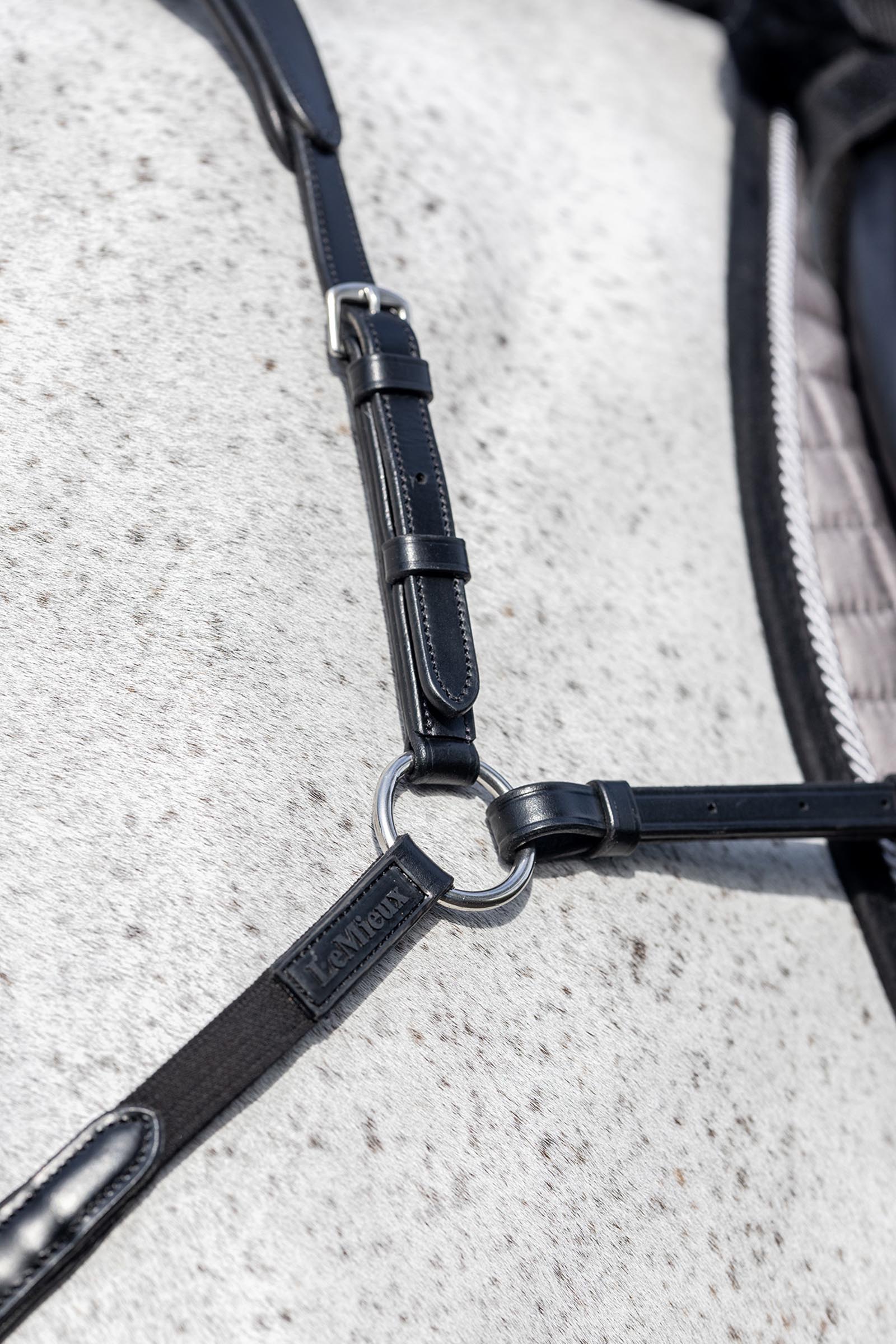 LeMieux Breastplate With Detachable Martingale