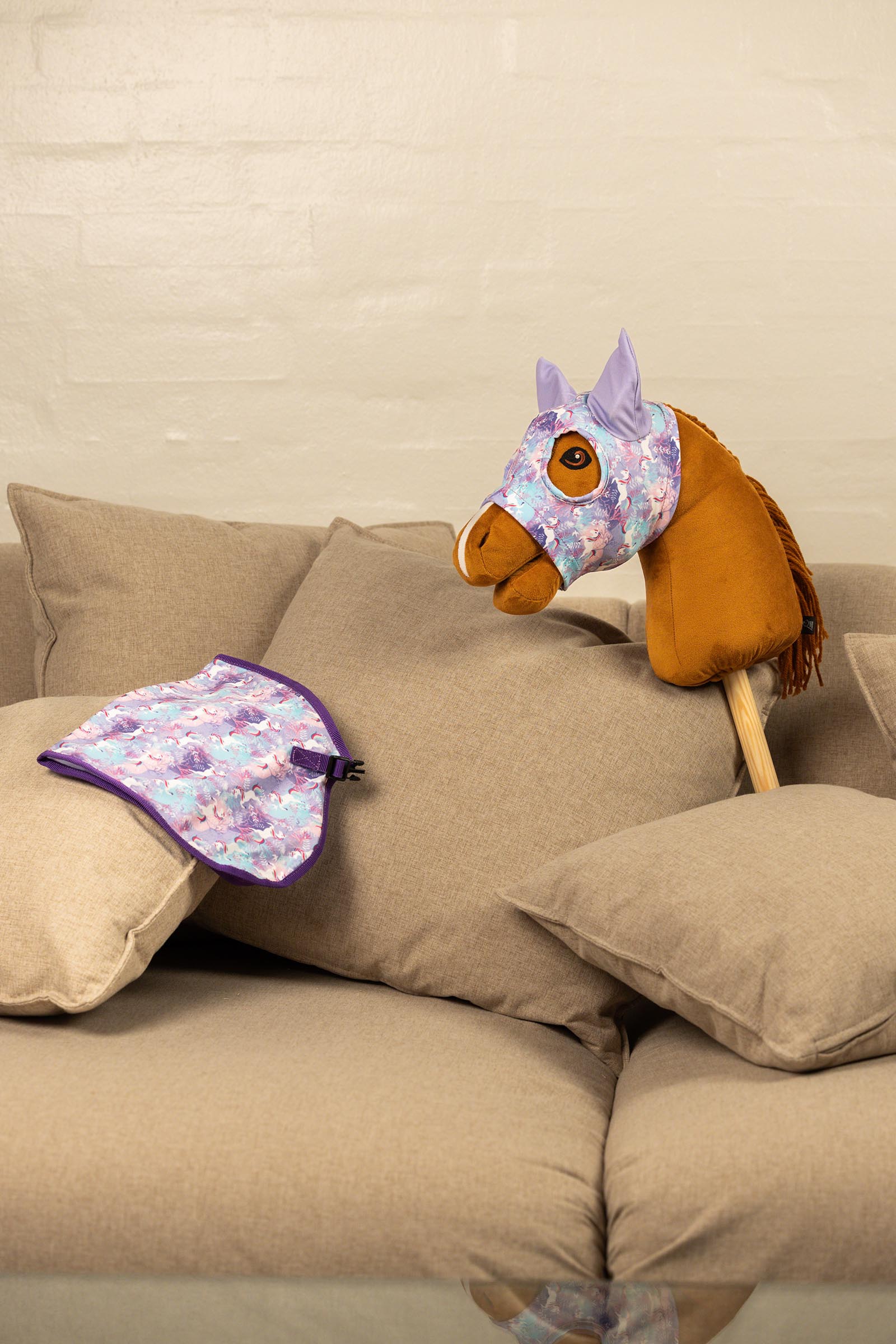 My Hobby Horse Race Mask with Unicorn Print