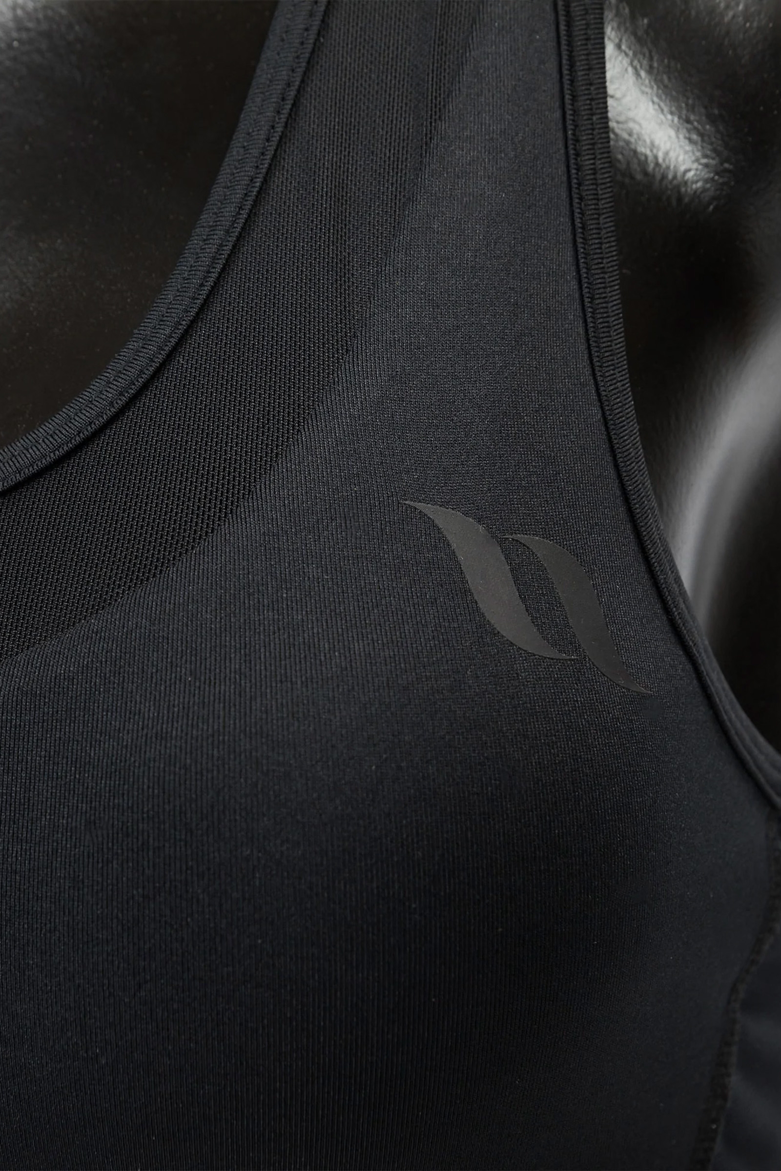 Back on Track Move Women's Mesh Sports Bra