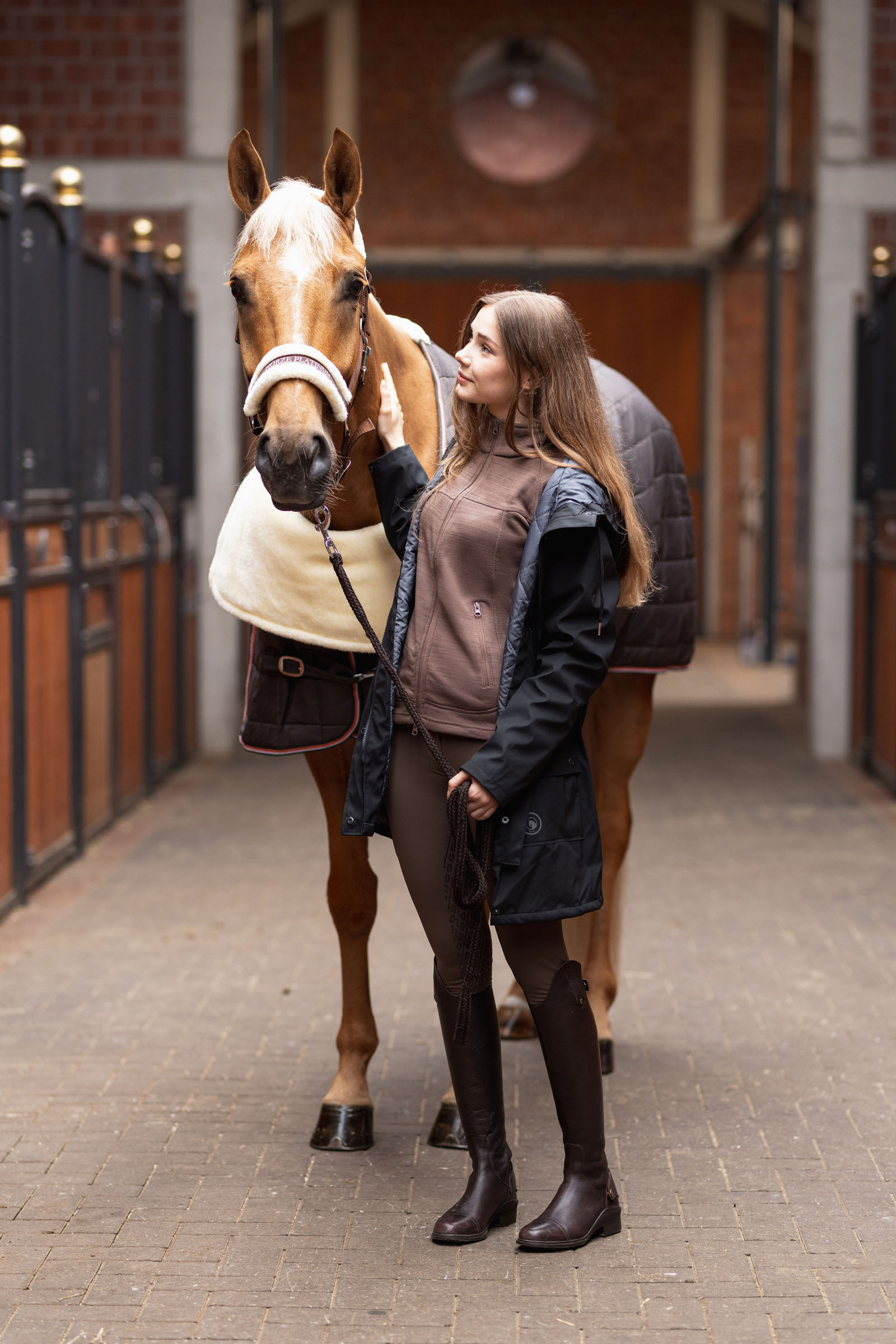 Horze Comfort Shoulder Protector