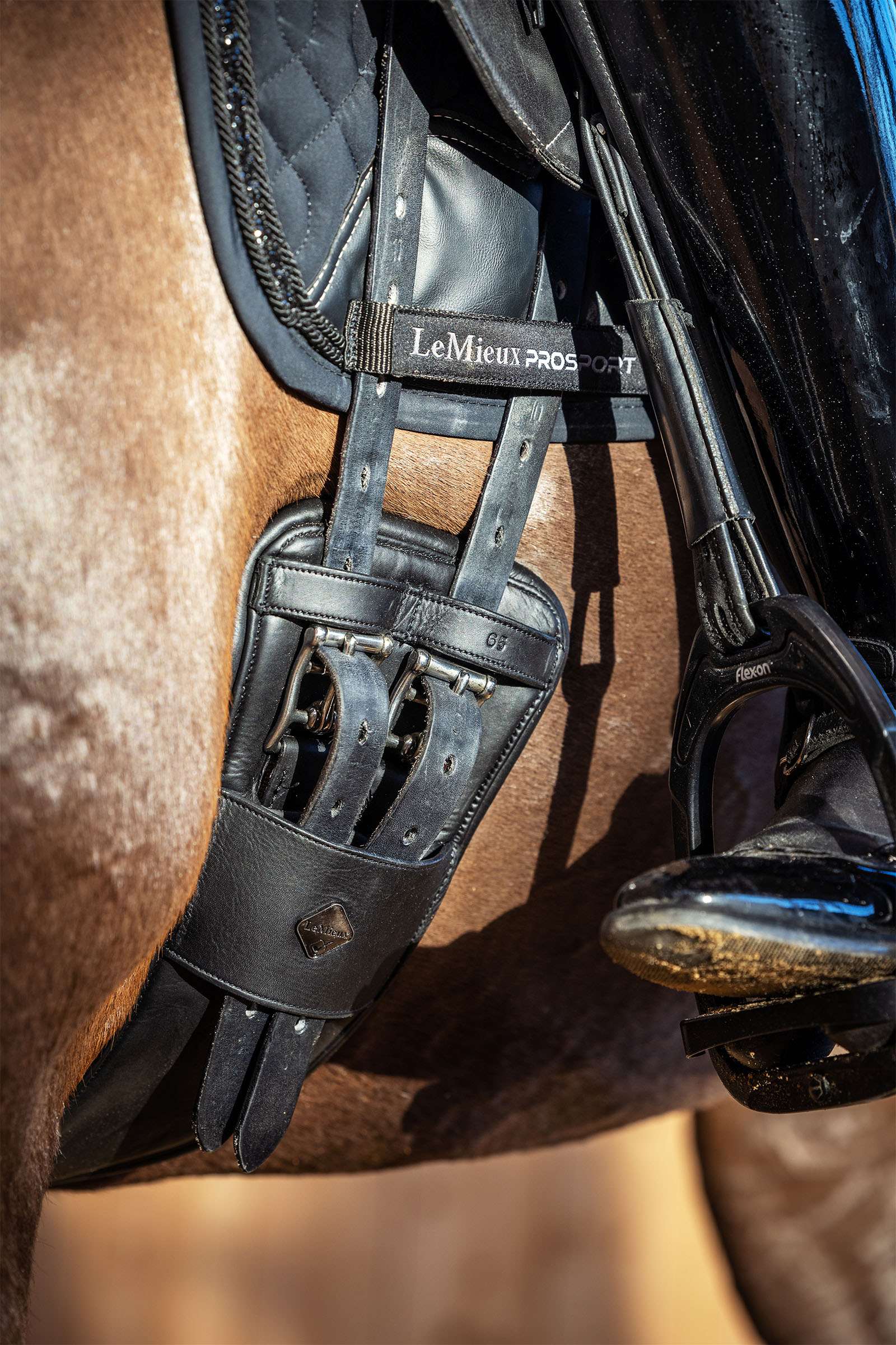 LeMieux Gel-Tek Anatomic Dressage Girth