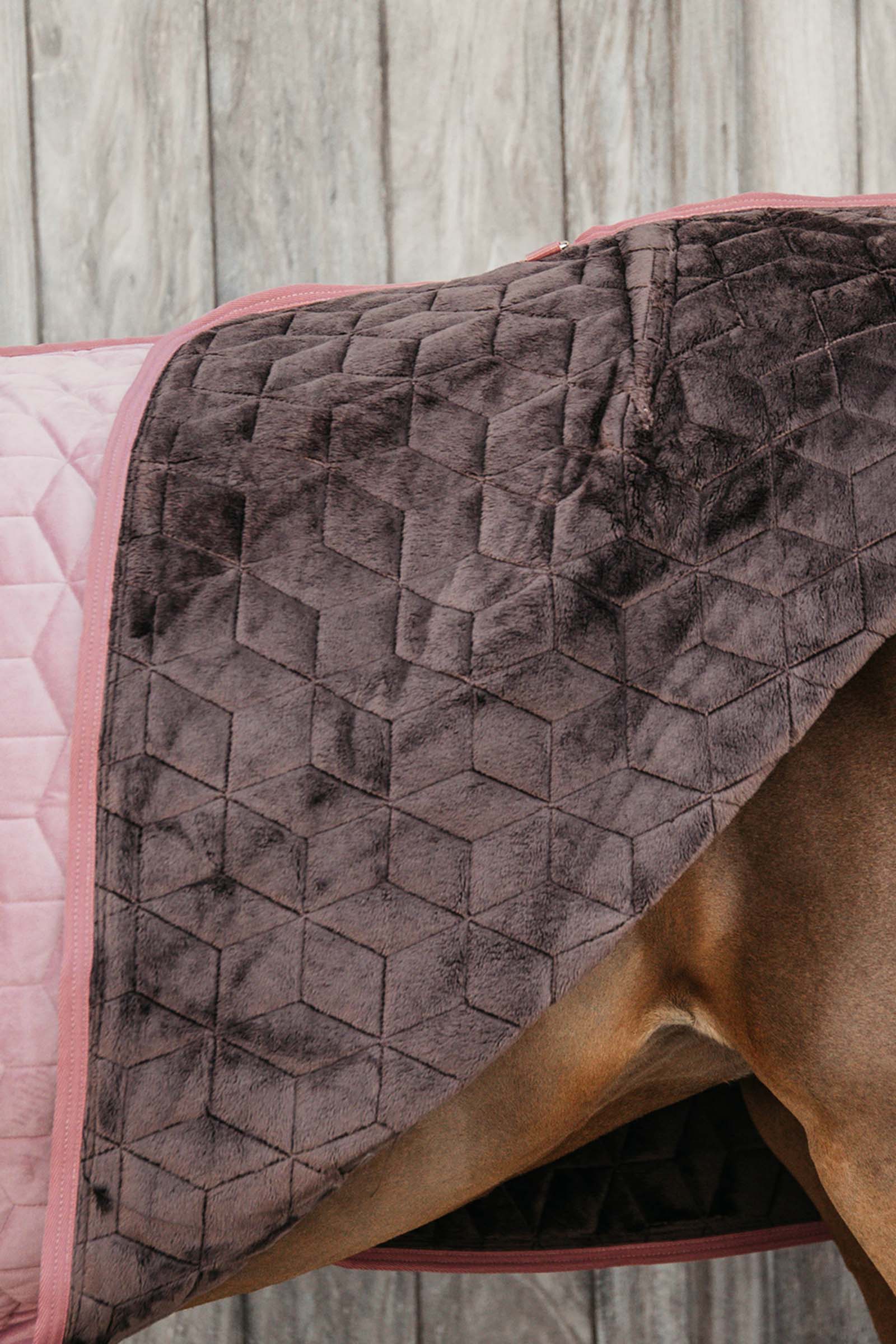 Kentucky Horsewear Velvet Show Rug, 160g