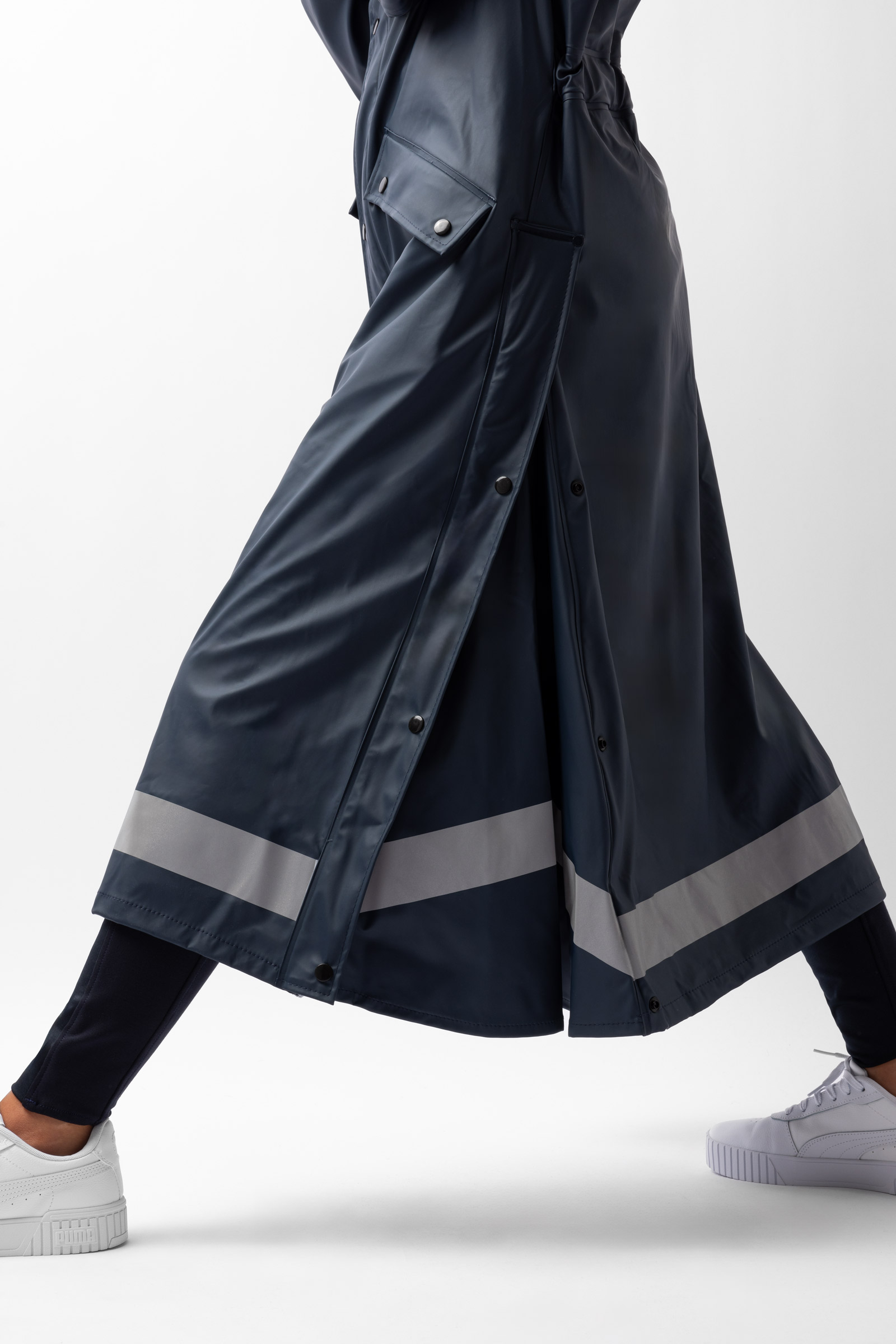 Horze Hazel Women's Long Raincoat with Slits