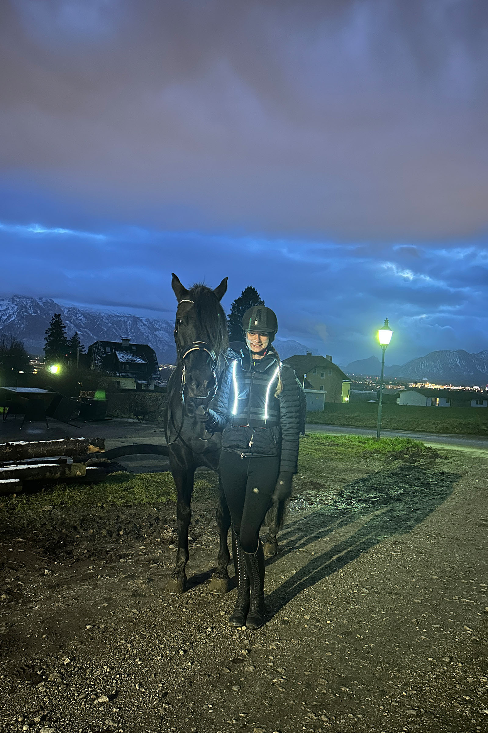 Komperdell Ballistic High Visibility FlexFit Back Protector, reversible