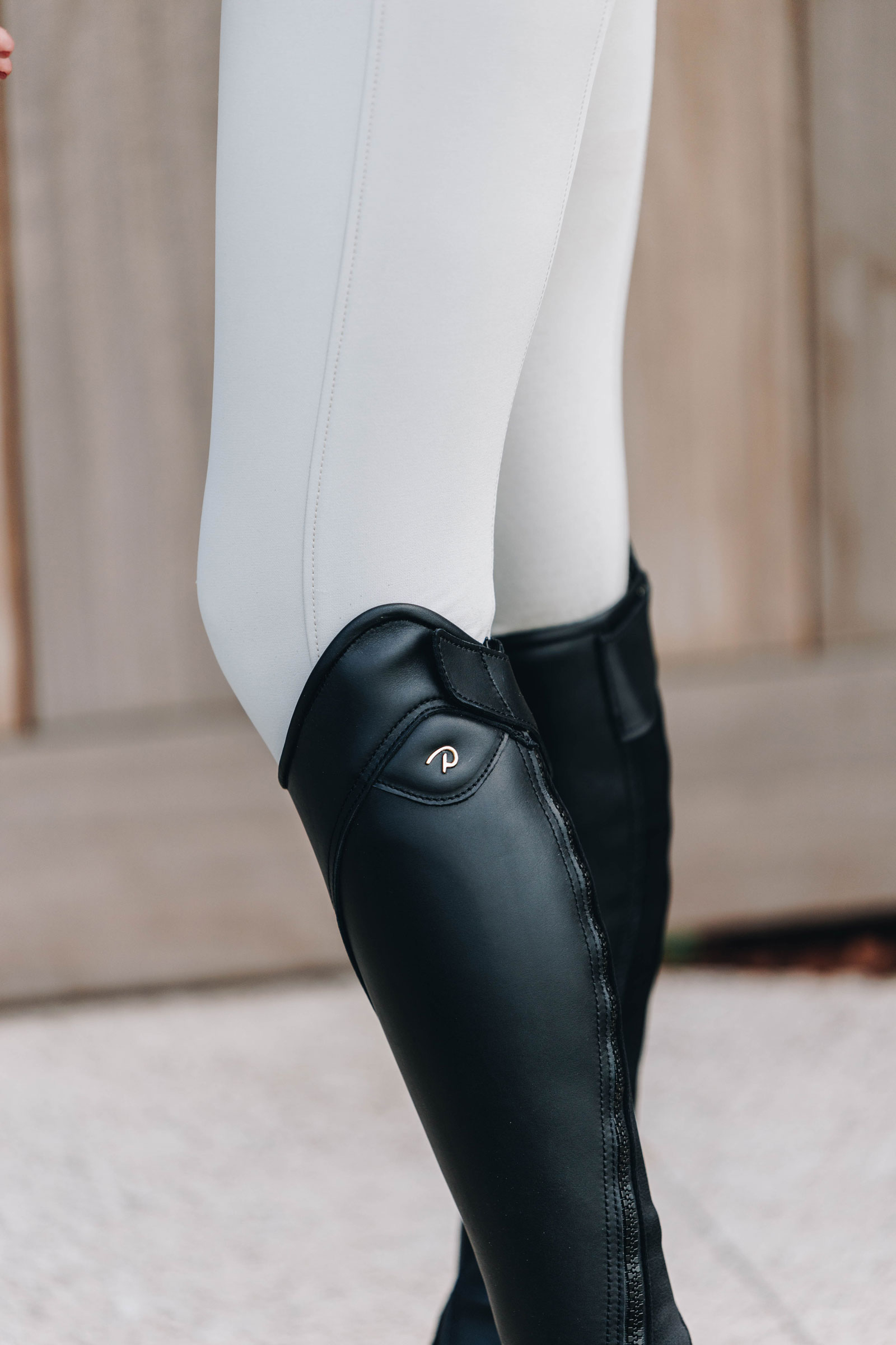 Dy'on Classic Comfort Half Chaps